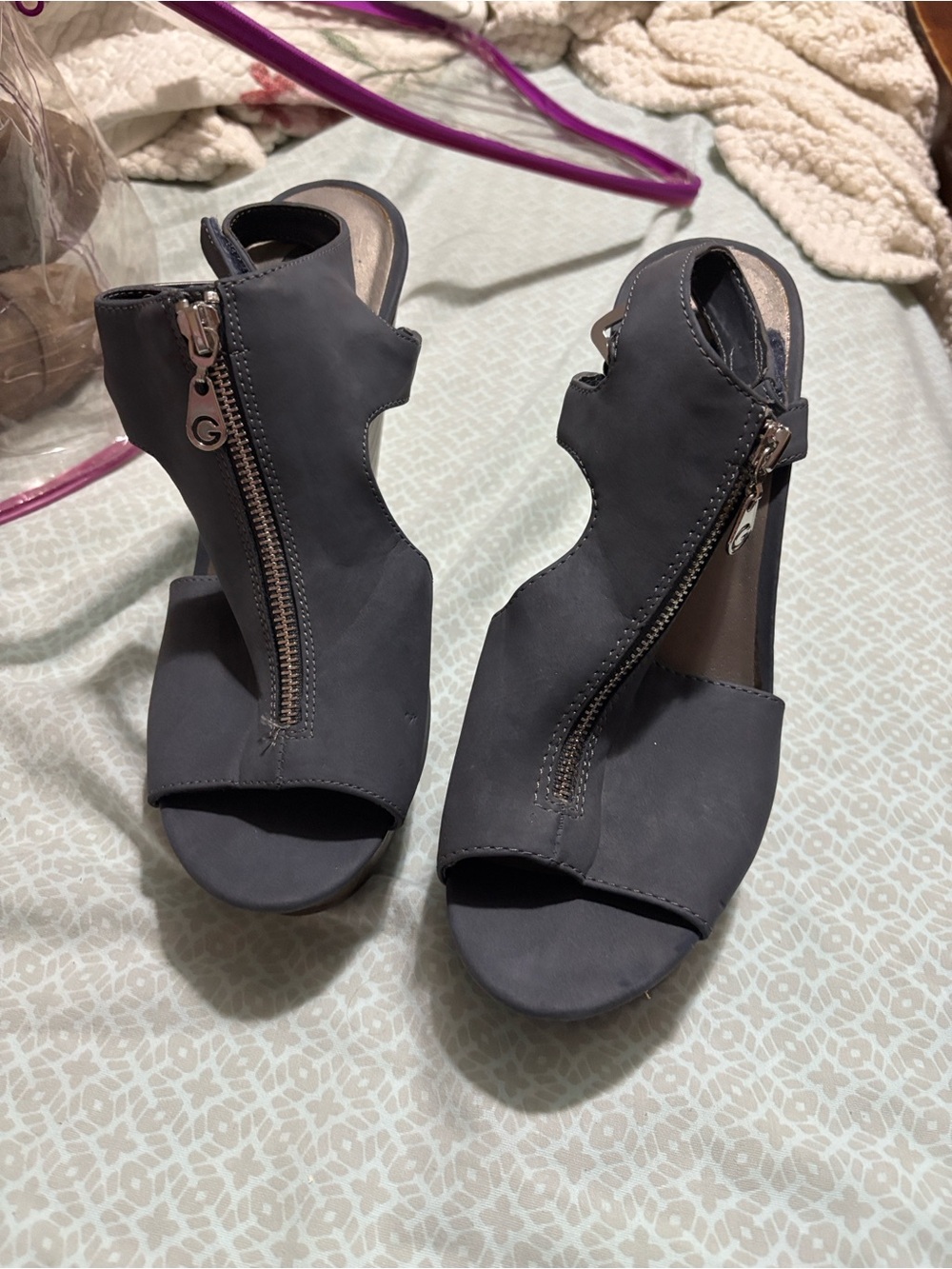 Guess Gray Open-Toe Zip-Heel Sandals